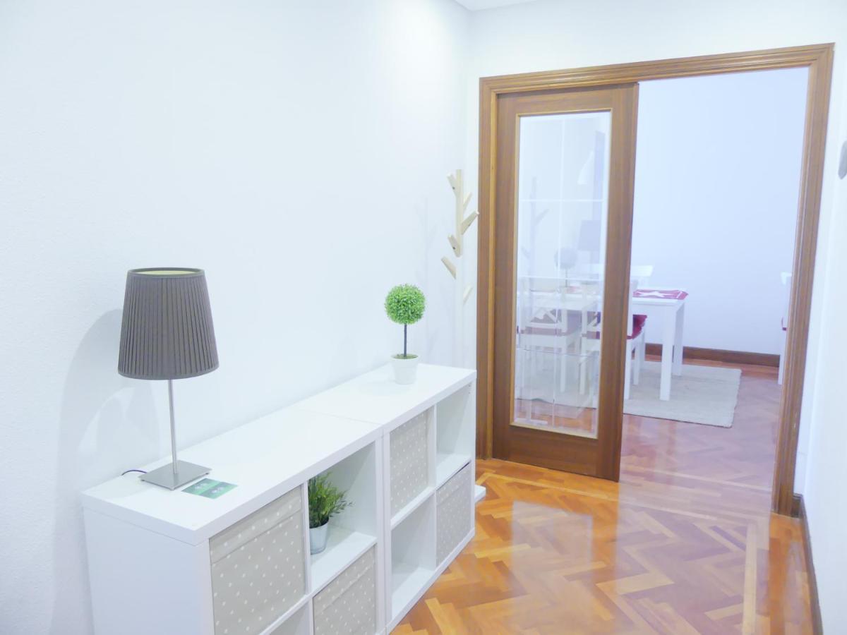 Apartamento Luminoso, Funcional Y Amplio En Zona Hospitalaria Памплона Экстерьер фото